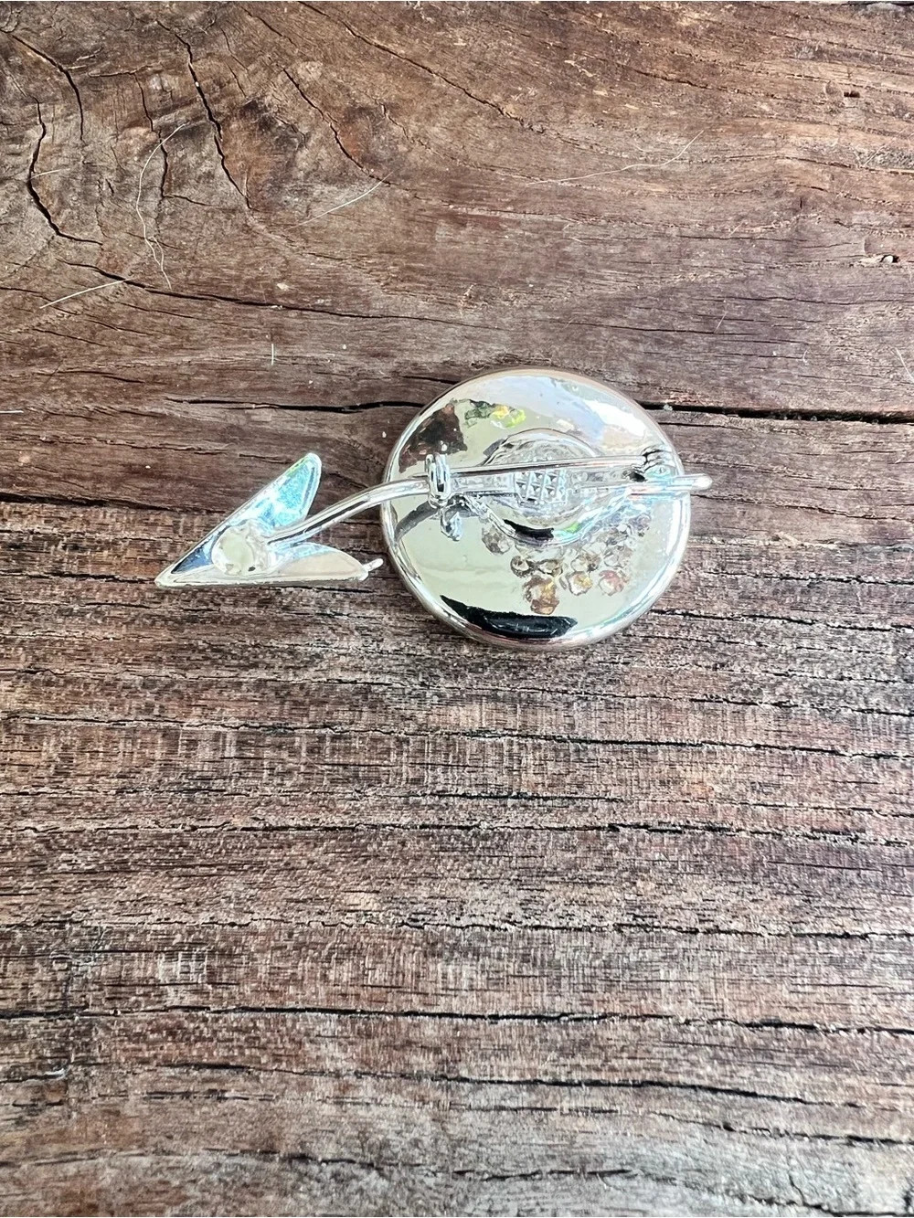 Silver tone Arrow brooch